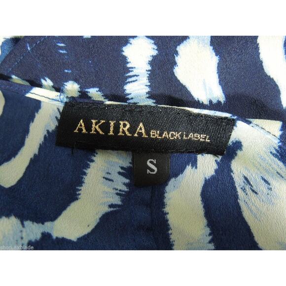 AKIRA BLACK LABEL Dolman Top S SMALL Chicago Animal Print Fabric - Picture 5 of 7
